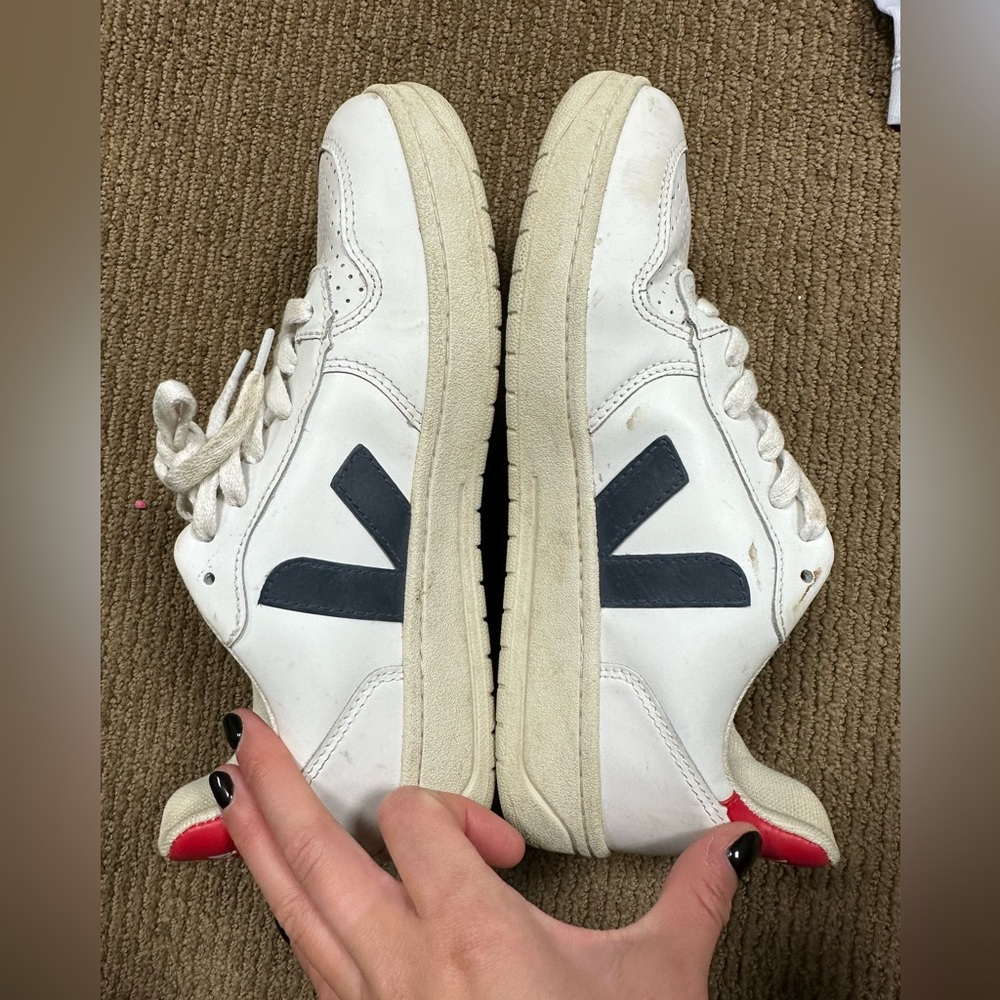 VEJA V-10 Women’s